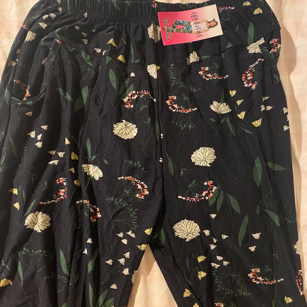 Capris pants